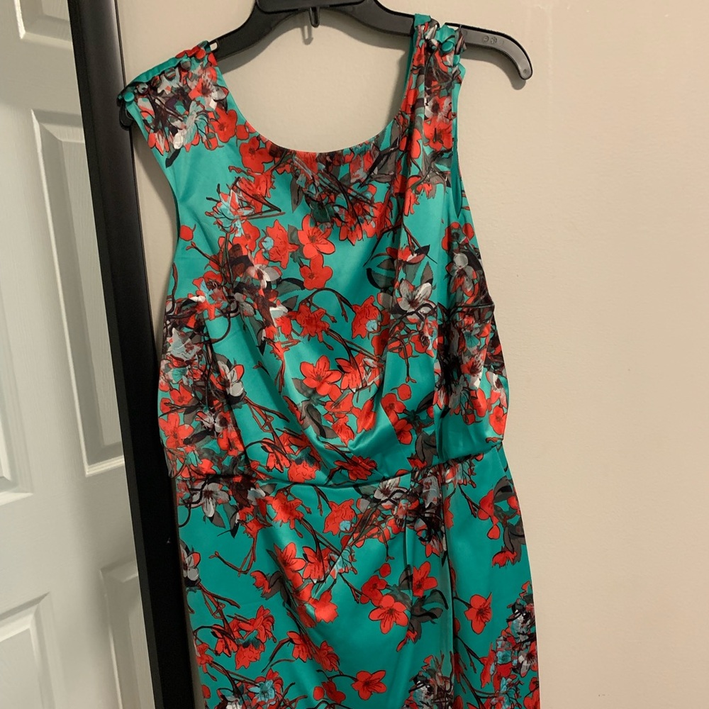 Jessica Simpson dress